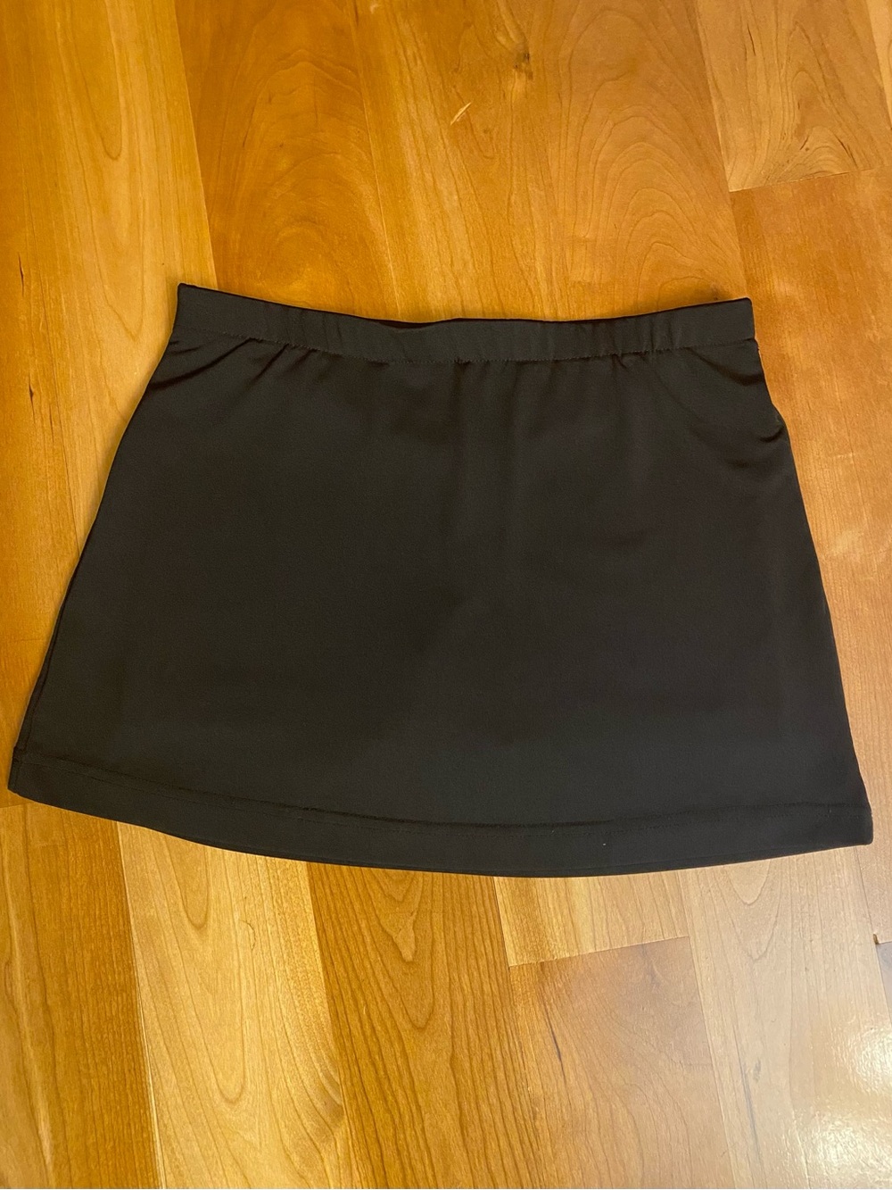 LBH Vintage 90’s Athletic Skirt